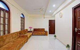 Super Townhouse Jheel Mahal